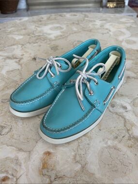 Sebago Docksides Leather Boat Shoes – Women’s US 9 / EU 40 – Turquoise